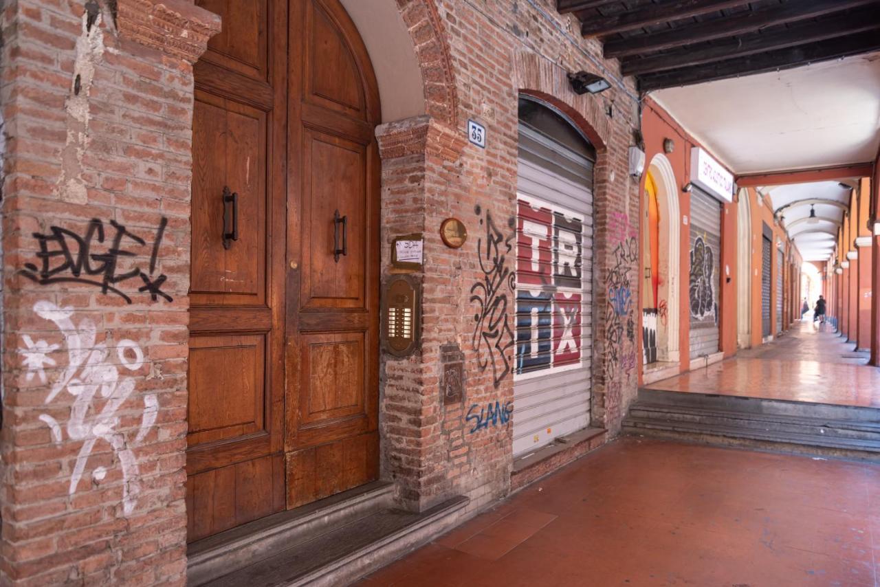 Nel Cuore Di Bologna - Casa Boss Exterior foto